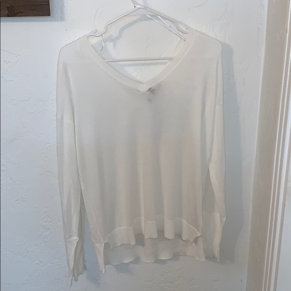 Lulus white long sleeve shirt